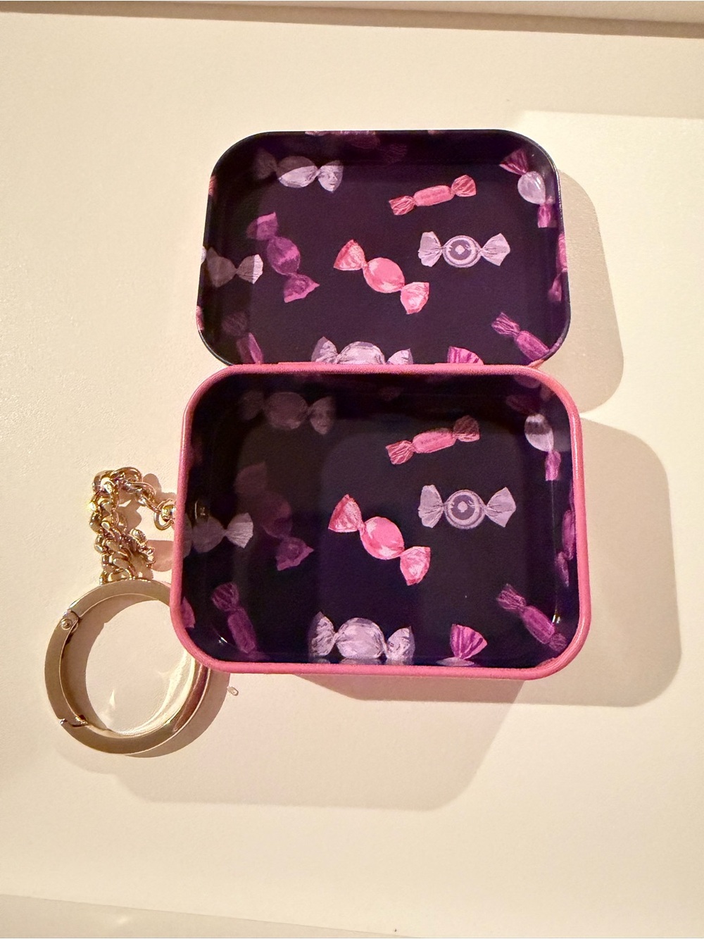 kate spade pink and purple Sweet Candy keychain tin with gold-tone hardware - Picture 2 of 4